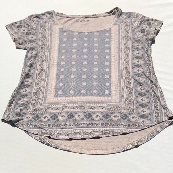 Lucky 🍀 Brand Scoop Neck Short Sleeve Blue/Gray/Tan PrintT Shirt Size Medium - Picture 14 of 14